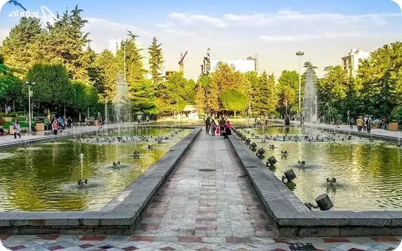 پارک نیاوران