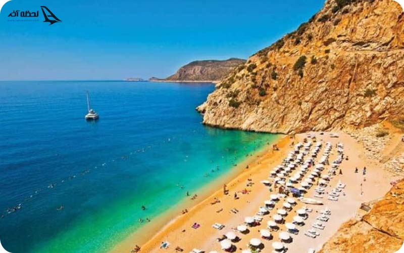 پلاژ لایف بیچ