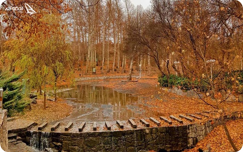 پارک وکیل آباد