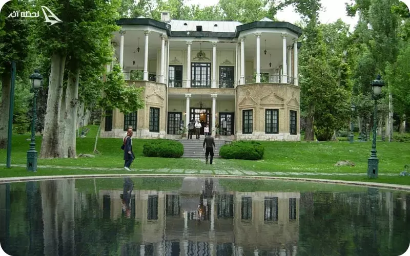 کاخ نیاوران