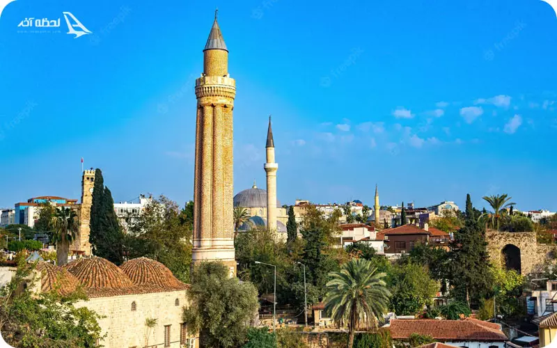 ویژگی های مسجد ییولی مناره آنتالیا