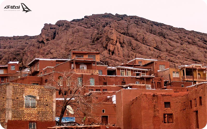 پلکانی بودن خانه های آبیانه