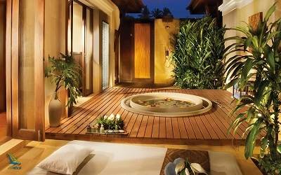 راوی وارین کرابی