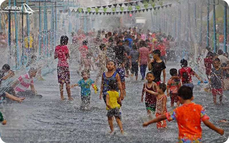 جشن آب تایلند