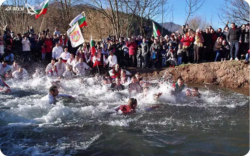 فستیوال شنای آب یخ بلغارستان