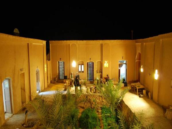 هتل اقامتگاه روستای هد نمای شاه نشین