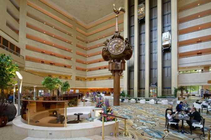 هتل کرون پلازا مسکو نمای لابی