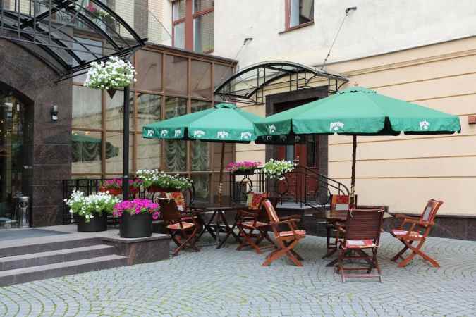 هتل نش اتل نمای ورودی