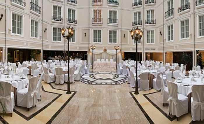 هتل گرند امرالد نمای سالن عروسی