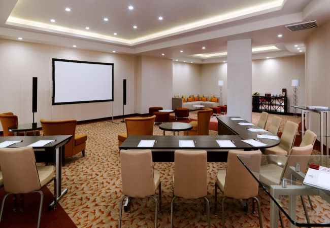 هتل مسکو مارییوت نووی نمای سالن کنفرانس