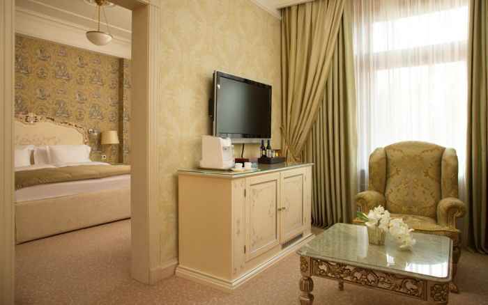 هتل رادیسون رویال نمای اتاق ها