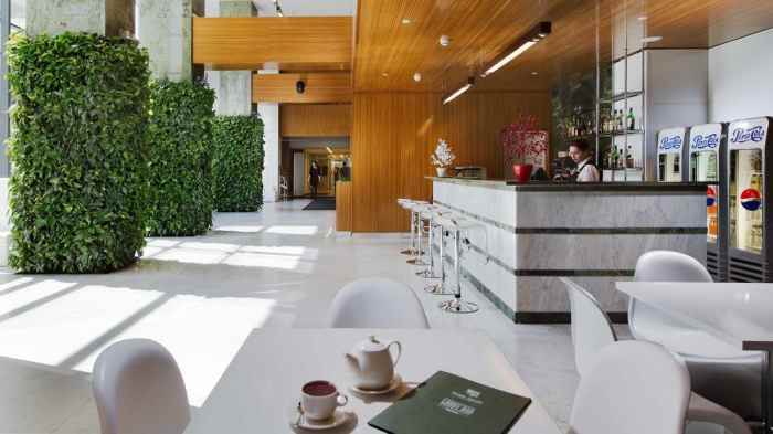 هتل راشین سیزنز دلوکس نمای فضای بیرون