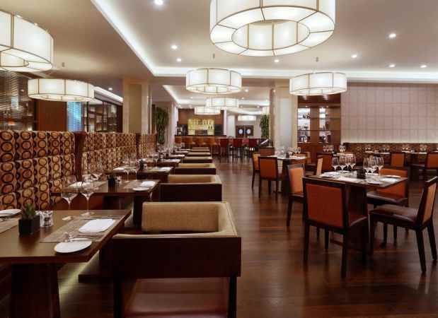 هتل مسکو مارییوت نووی نمای کافه لابی