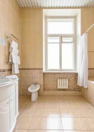 هتل بوداپست نمای سرویس حمام