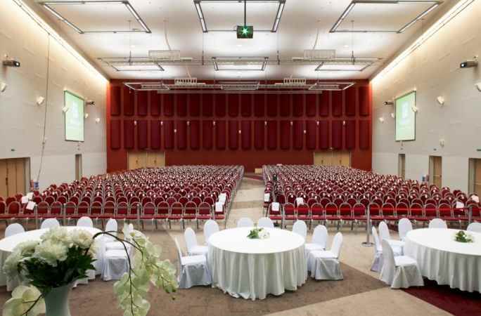 هتل هالیدی این موسکووسکی نمای سالن کنفرانس