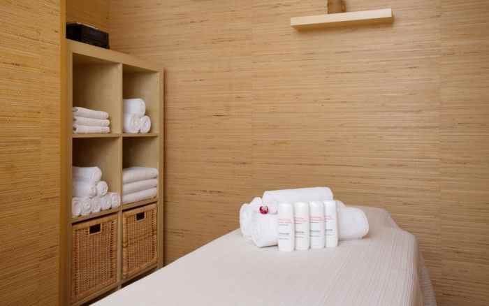 هتل رادیسون بلو نمای سالن ماساژ