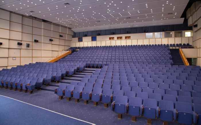 هتل رادیسون سلاویانسکایا نمای سینما