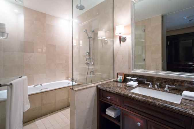 هتل لوت نمای سرویس حمام