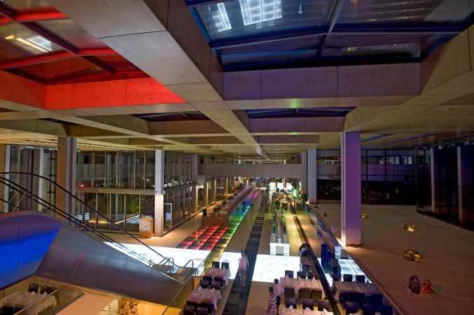 هتل کروانسارای لارا نمای لابی