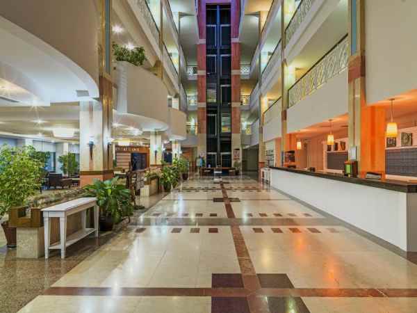 هتل شروود گرینوود نمای پذیرش