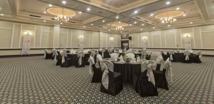 هتل ونزیا پالاس نمای رستوران