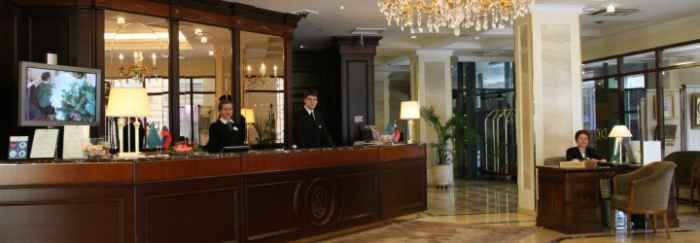 هتل گرند امرالد نمای پذیرش لابی