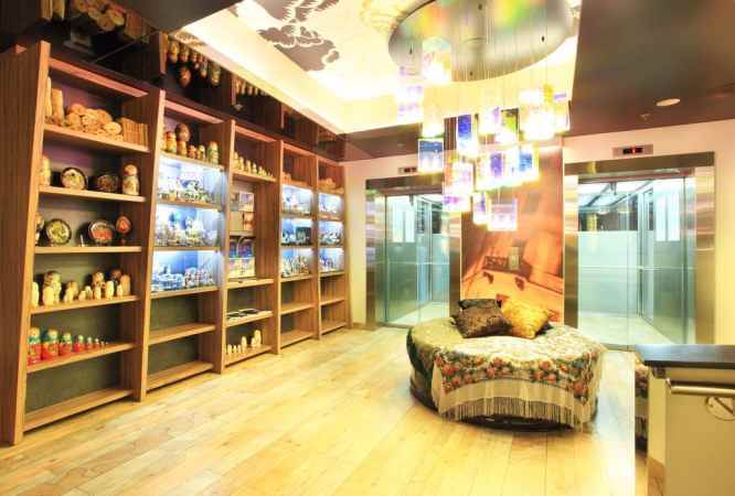 هتل رادیسون سونیا نمای آسانسور لابی