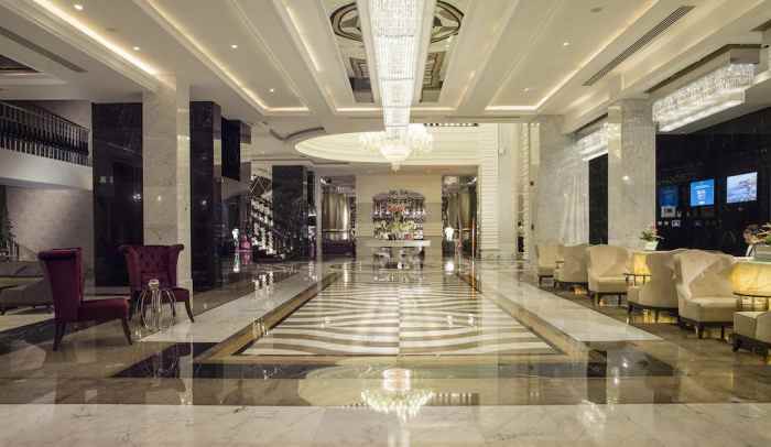 هتل الوا دونا نمای لابی