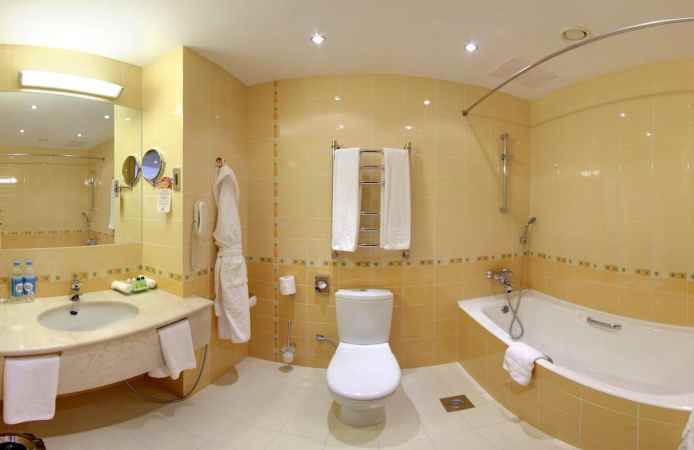 هتل نش اتل نمای سرویس حمام