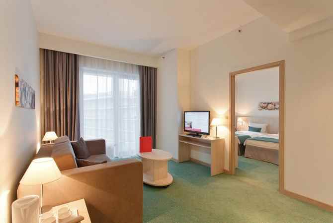 هتل ازیموت سوچی نمای داخلی اتاق