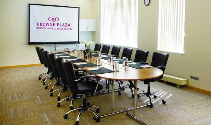 هتل کرون پلازا مسکو نمای سالن کنفرانس
