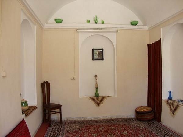 هتل اقامتگاه ثامن الحجج نمای شاه نشین