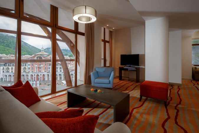 هتل گورکی پلازا نمای سالن اتاق