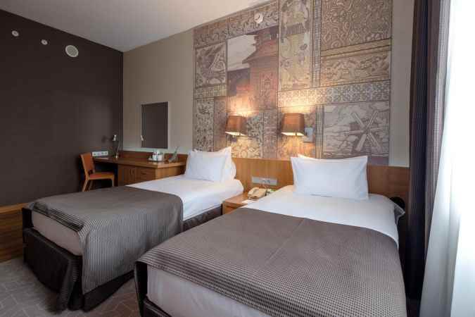 هتل هالیدی این سیمونووسکی نمای اتاق 2 تا تک تخته