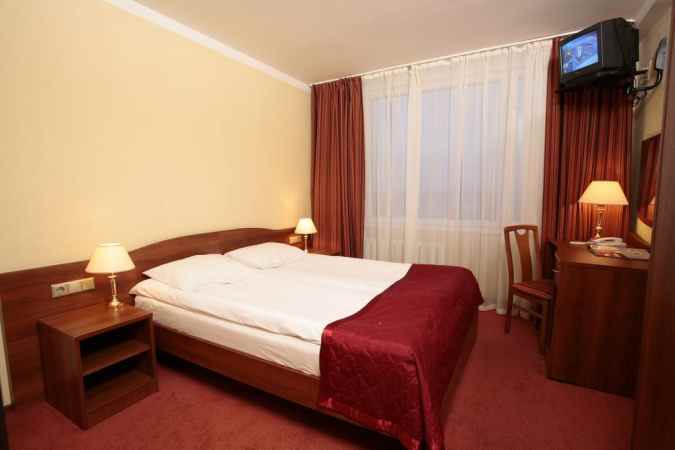 هتل ازیموت نمای اتاق