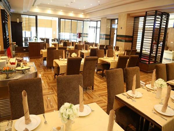 هتل ابجار گرند نمای رستوران