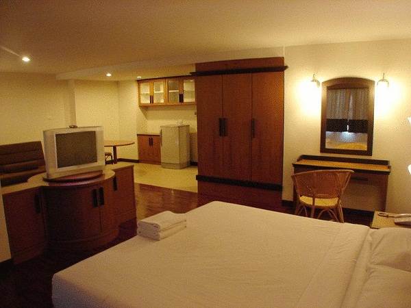 هتل پیادا رزیدنس نمای داخلی اتاق