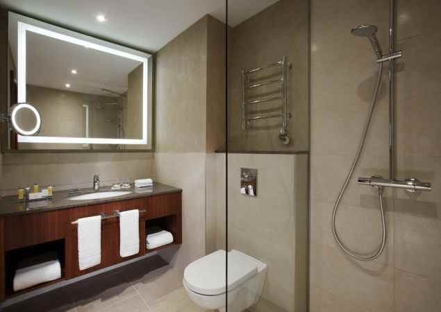 هتل مسکو مارییوت نووی نمای سرویس بهداشتی