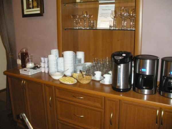 هتل آتلانتیک نمای چای و قهوه ساز