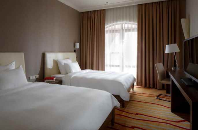 هتل گورکی پلازا نمای اتاق با 2 تا تخت تک نفره