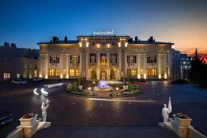 هتل سوئیس کاملیا سوچی نمای ورودی