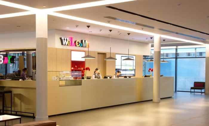 هتل ازیموت نمای لابی