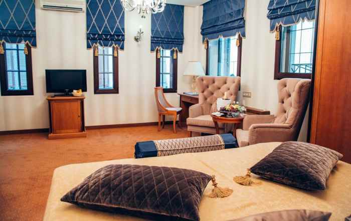 هتل آیوتر بوتیک نمای داخلی اتاق