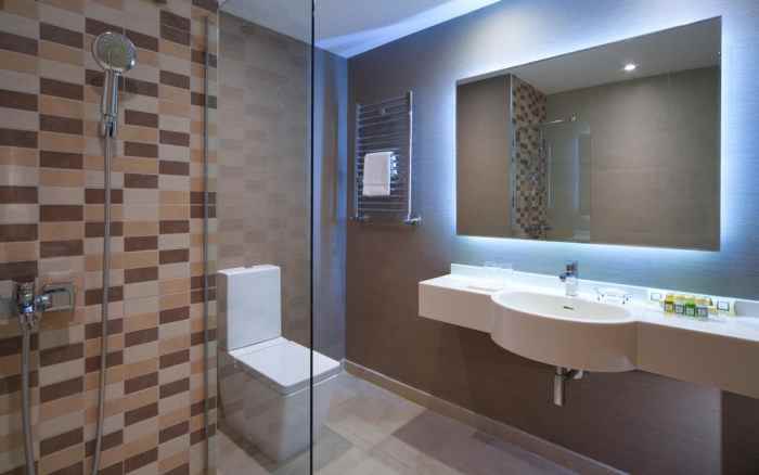 هتل گورکی پانوراما نمای سرویس بهداشتی