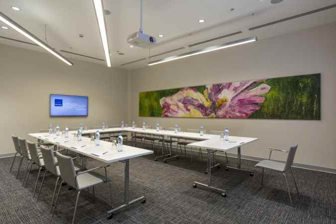 هتل نووتل شرمتیوو ایرپورت نمای سالن کنفرانس