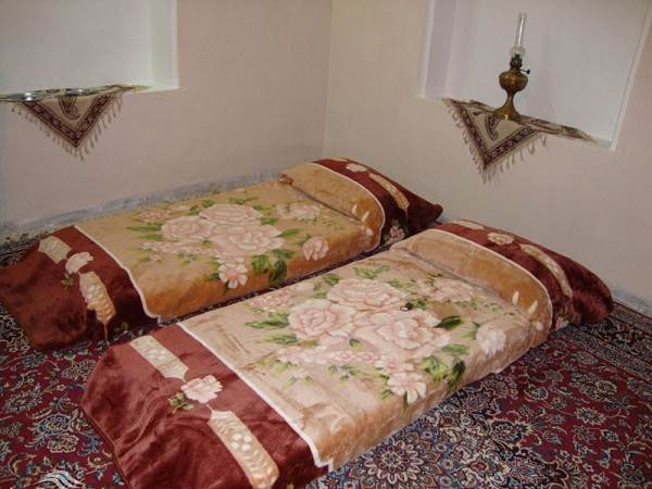 هتل اقامتگاه ثامن الحجج نمای سرویس خواب