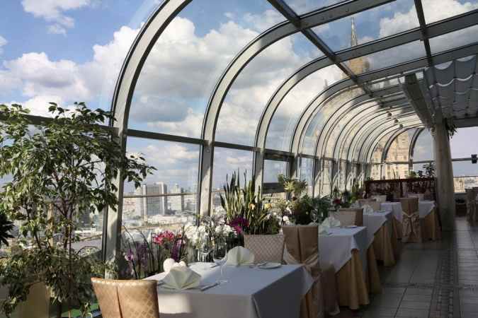 هتل گلدن رینگ نمای رستوران