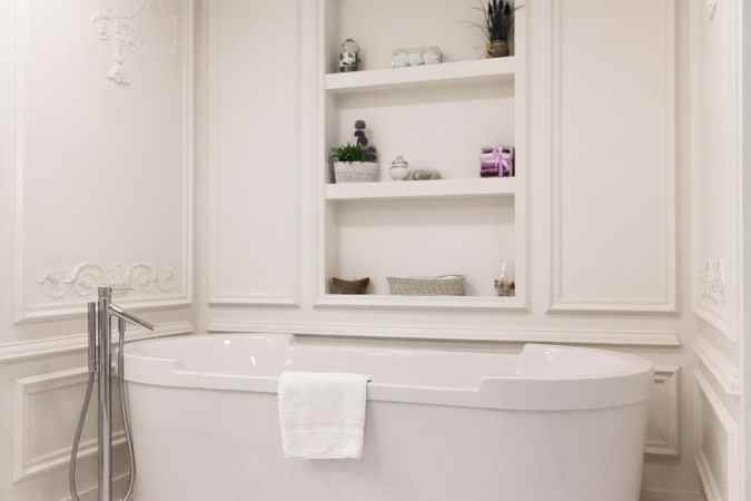 هتل کرون پلازا لیگووسکی نمای سرویس حمام