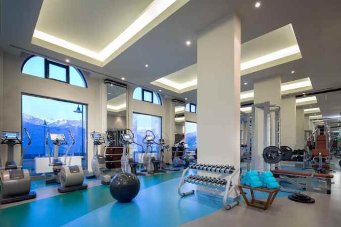 هتل گورکی پانوراما نمای سالن بدنسازی