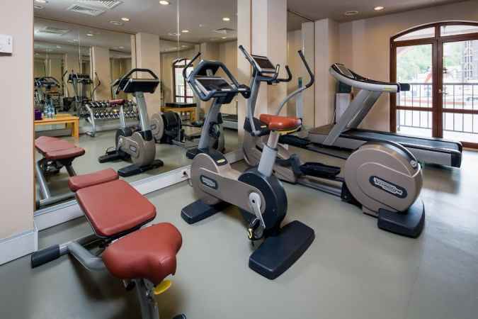 هتل گورکی پلازا نمای سالن بدنسازی